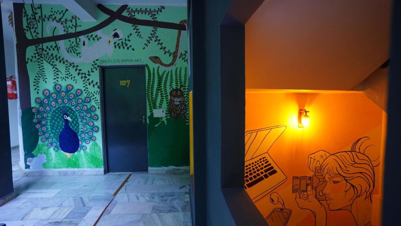 Bunkstay Coworking Hostel & Glamping Rishīkesh Esterno foto
