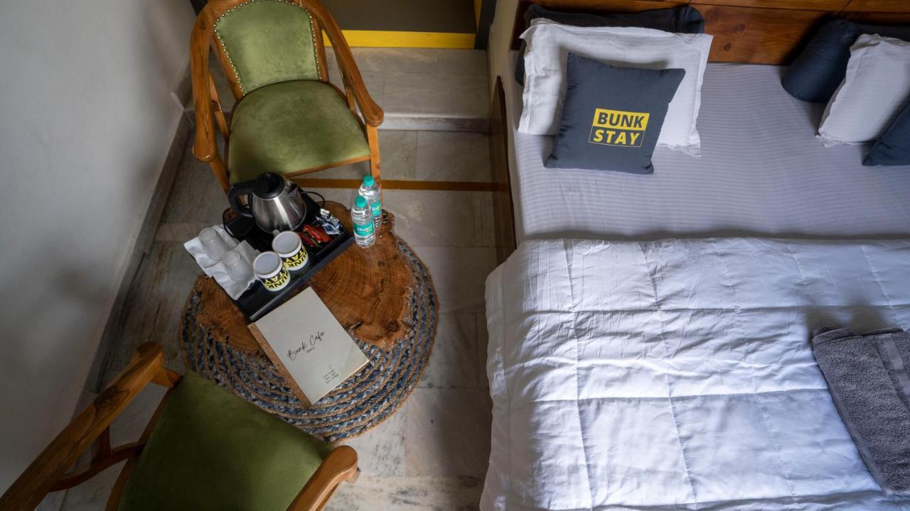 Bunkstay Coworking Hostel & Glamping Rishīkesh Esterno foto