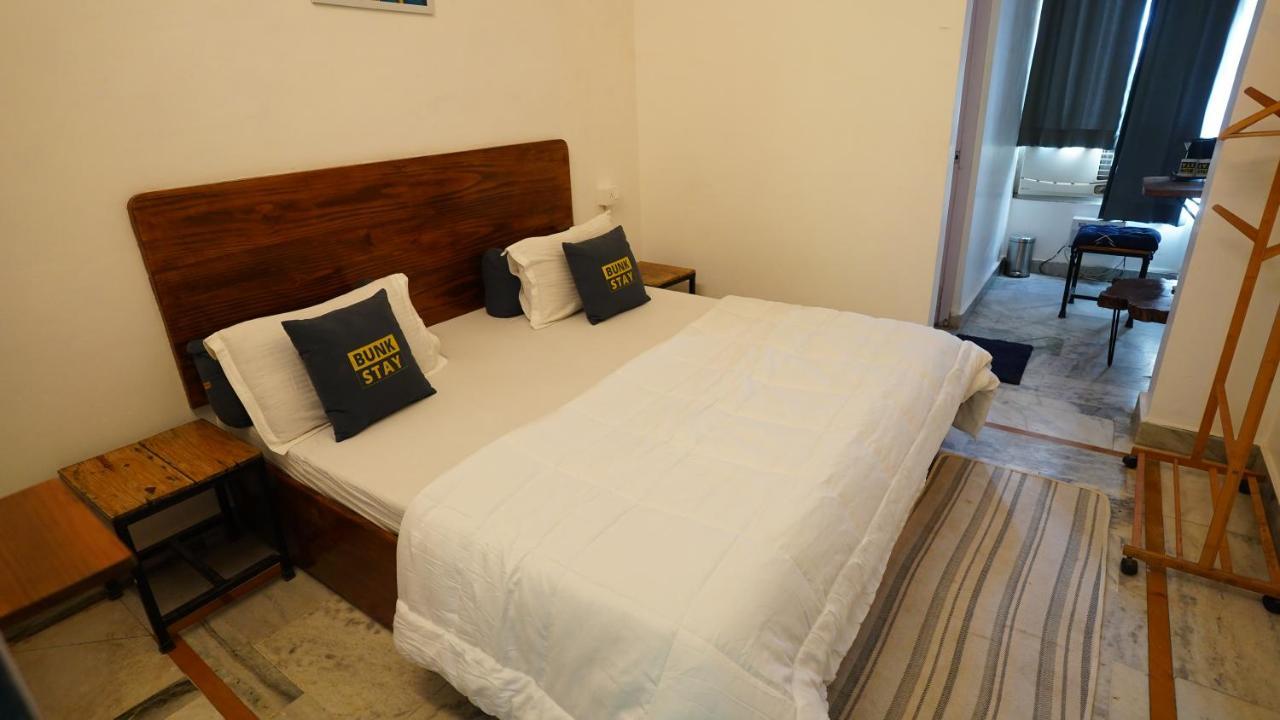 Bunkstay Coworking Hostel & Glamping Rishīkesh Esterno foto