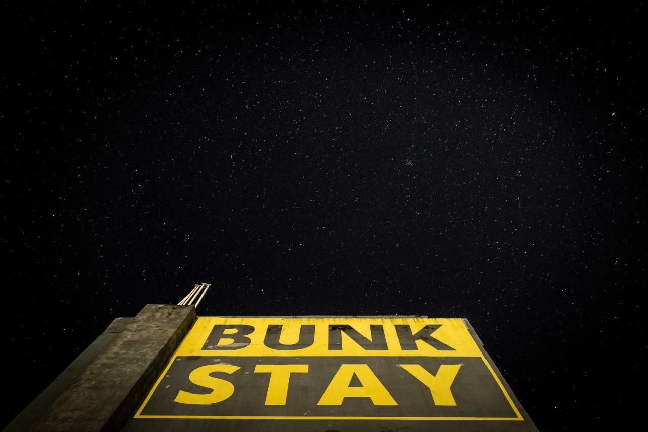Bunkstay Coworking Hostel & Glamping Rishīkesh Esterno foto